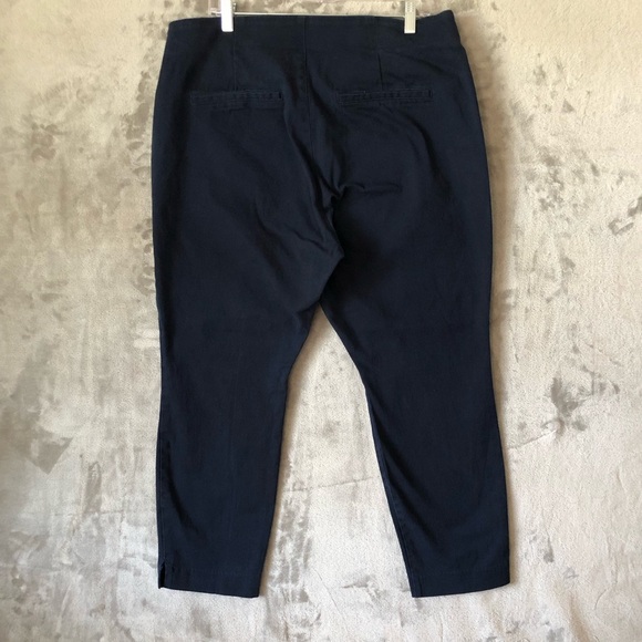 Old Navy Women Pants Size 18 Pull On Elastic Waistband Split Hem - Picture 8 of 16